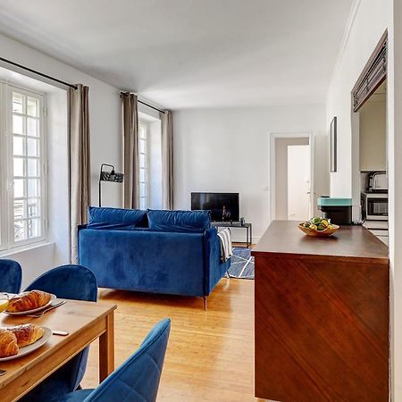 Champs-Elysees - 2Br With Balcony - Cityapartmentstay Párizs Kültér fotó