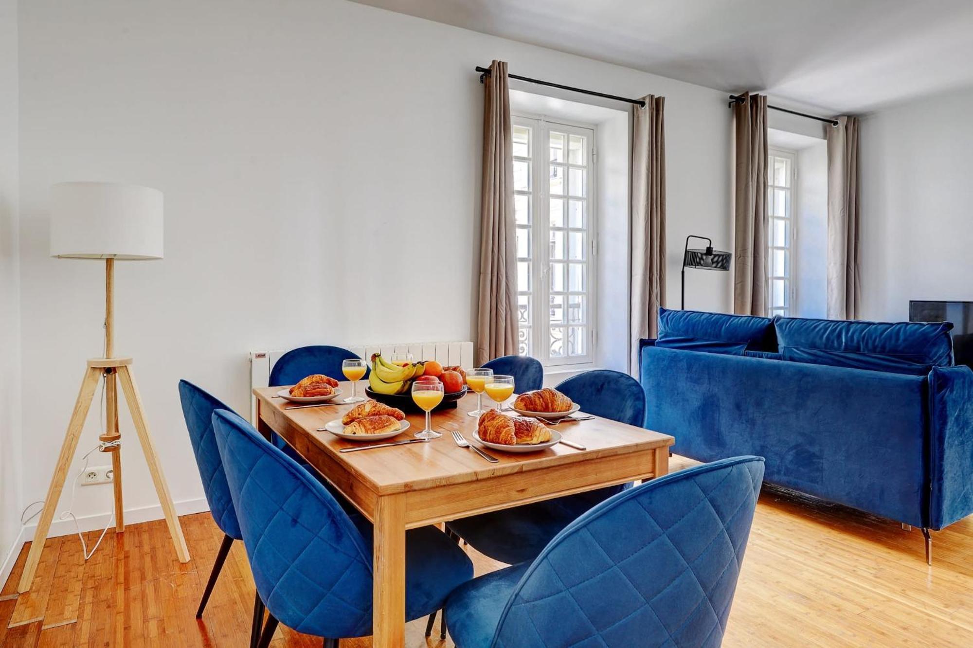Champs-Elysees - 2Br With Balcony - Cityapartmentstay Párizs Kültér fotó